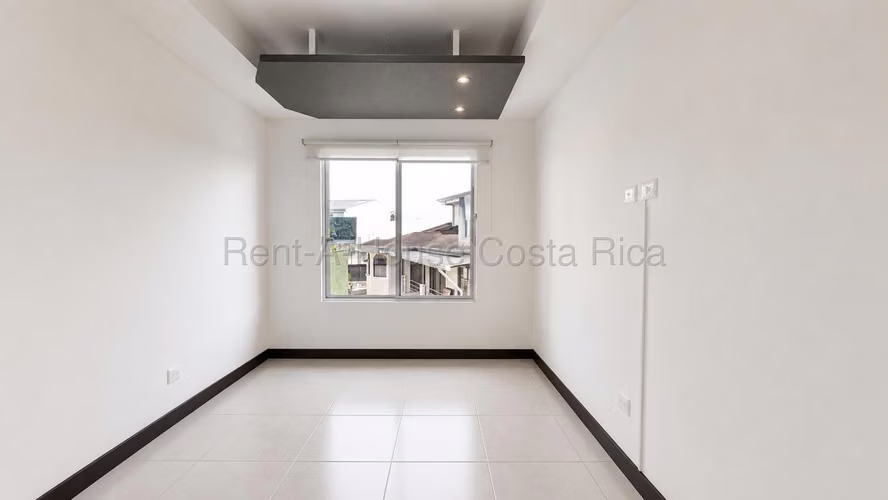 Venta de Casa en Condominio Altos de Sabanilla Montes de Oca