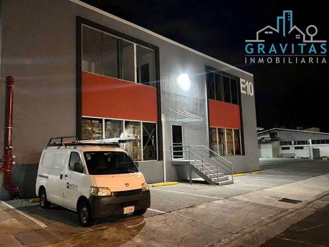 Alquiler de bodega en Coyol de Alajuela, 3219m2 ID 1981