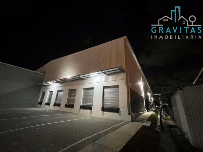 Alquiler de bodega en Coyol de Alajuela, 3219m2 ID 1981