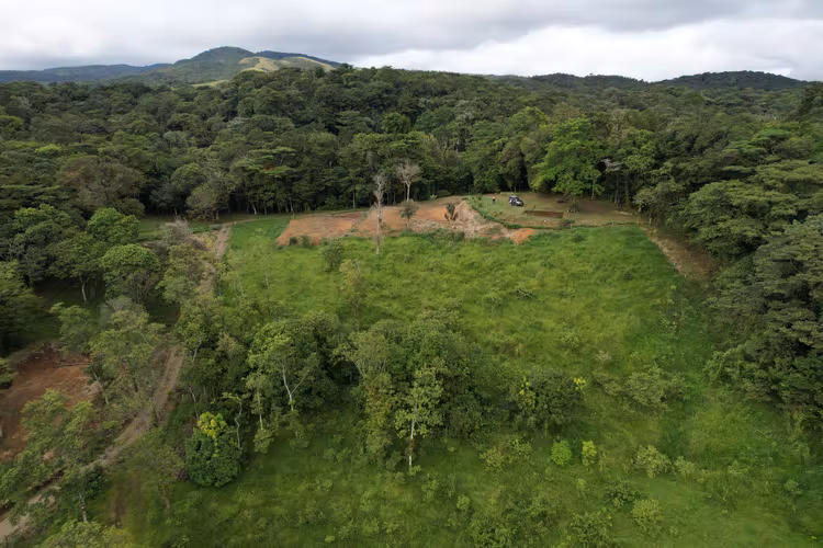 Finca Privada con Vista al Lago Arenal y Volcán en Tilarán - Imagen 7