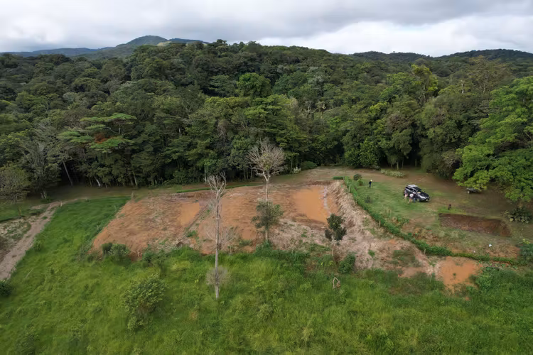 Finca Privada con Vista al Lago Arenal y Volcán en Tilarán - Imagen 8