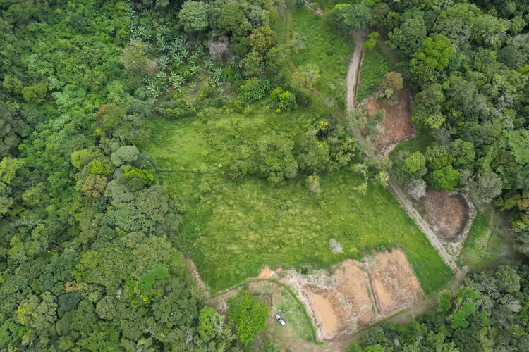 Finca Privada con Vista al Lago Arenal y Volcán en Tilarán - Imagen 12