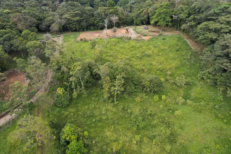 Finca Privada con Vista al Lago Arenal y Volcán en Tilarán - Imagen 6