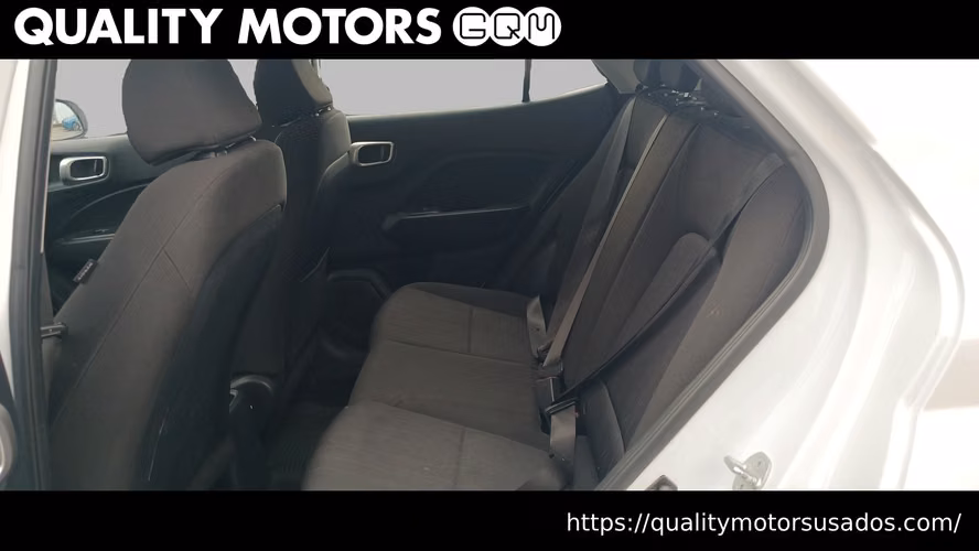 HYUNDAI VENUE GL TODO TERRENO 4X2, AÑO 2024