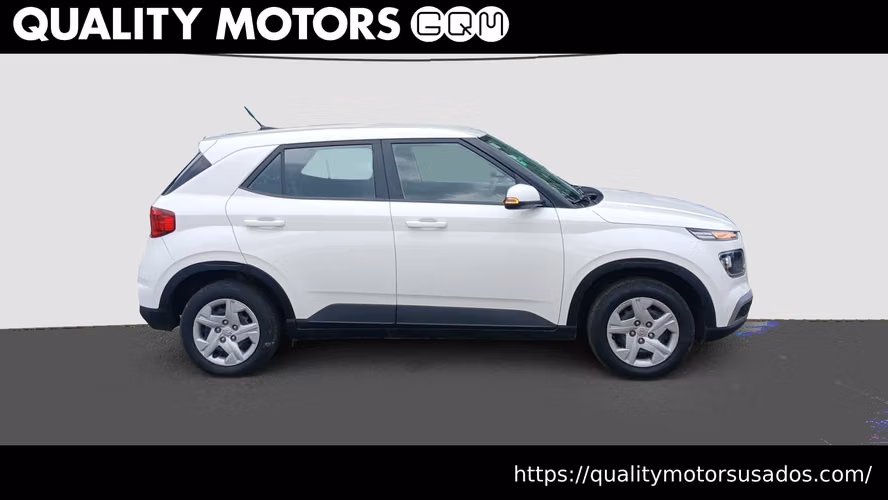 HYUNDAI VENUE GL TODO TERRENO 4X2, AÑO 2024