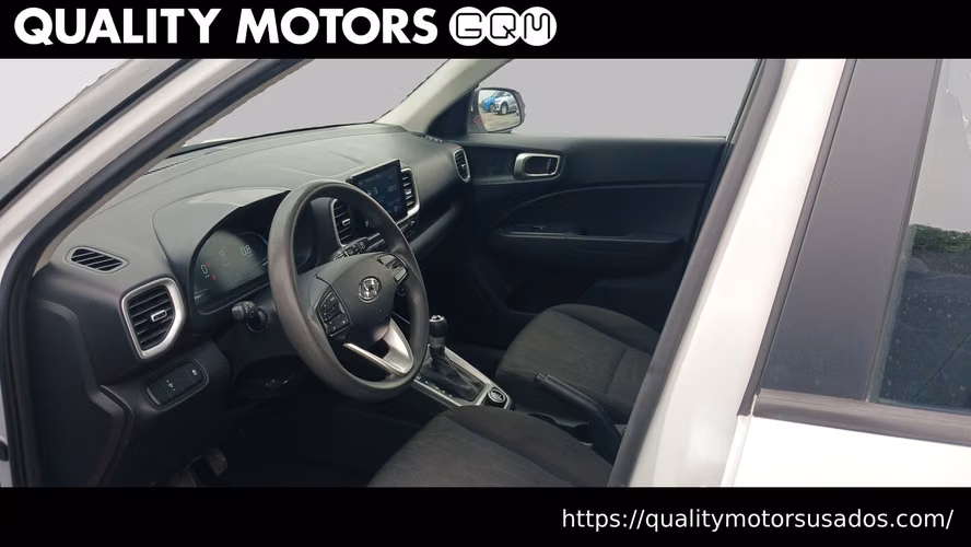 HYUNDAI VENUE GL TODO TERRENO 4X2, AÑO 2024