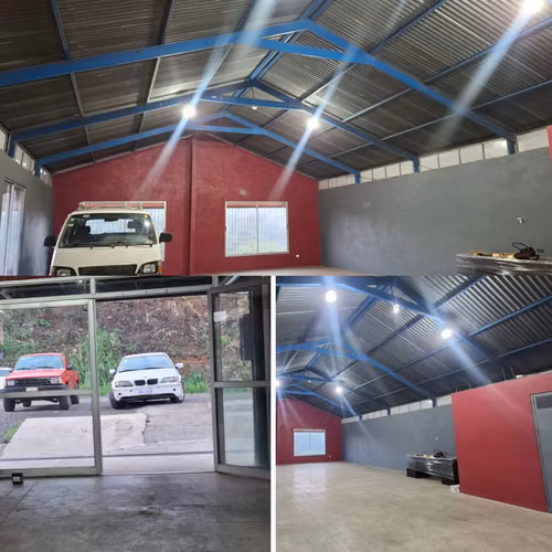 Local + Bodega 250m ² in Greece