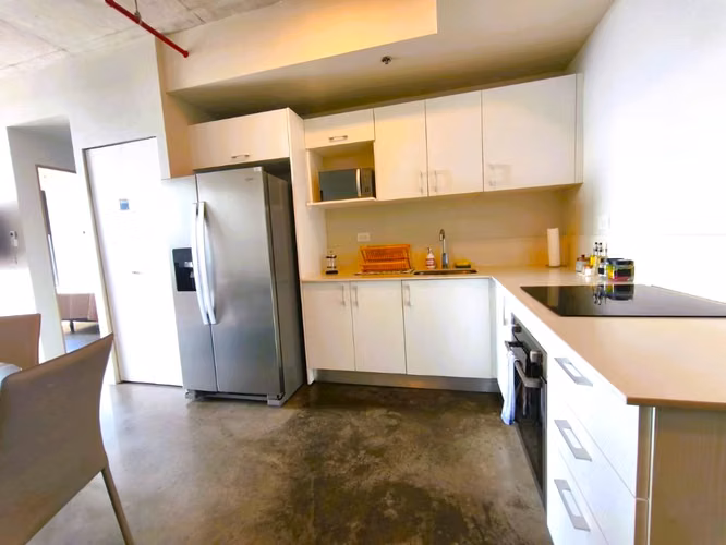 Apartamento amueblado. Urbn Escalante