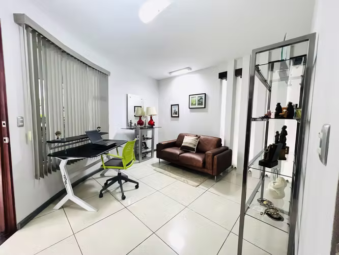  CASA EN VENTA EN SANTA ANA – ESPACIO, NATURALEZA Y VALOR REAL  - Imagen 11