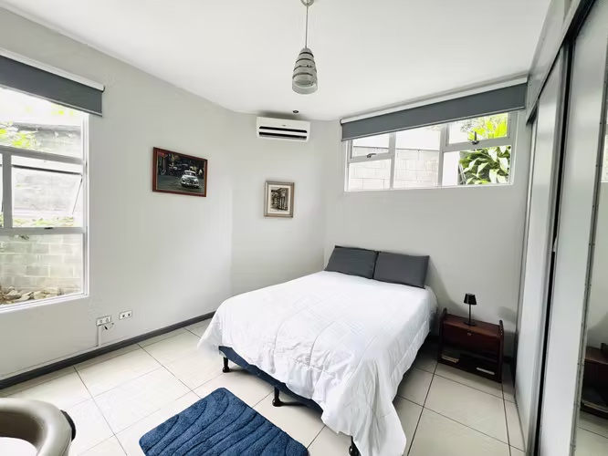  CASA EN VENTA EN SANTA ANA – ESPACIO, NATURALEZA Y VALOR REAL  - Imagen 9