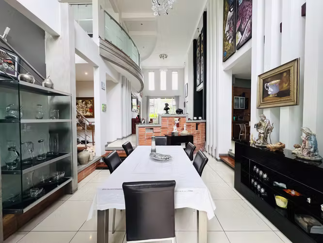  CASA EN VENTA EN SANTA ANA – ESPACIO, NATURALEZA Y VALOR REAL  - Imagen 15