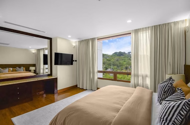 SE ALQUILA EXCLUSIVO CONDOMINIO AMUEBLADO - JABONCILLOS ESCAZU - Imagen 9