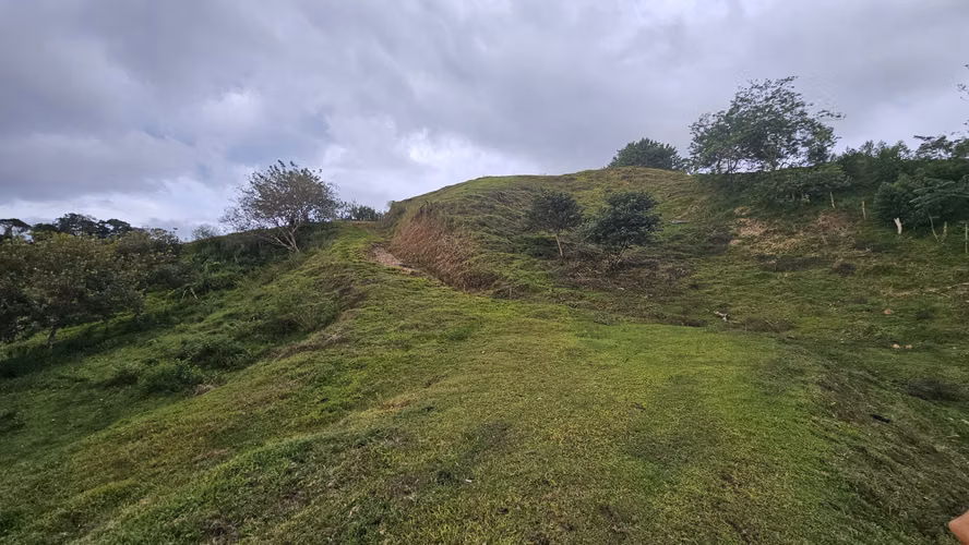 Hermosa Propiedad en Venta en Nuevo Arenal con Vista al Lago y Volcán - Imagen 16