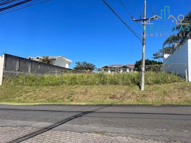 Lote en Heredia - 961 m² - ₡121,262,400