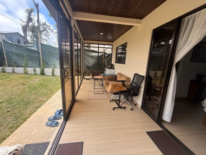 VENTA DE CASA MODERNA DE LUJO EN VENTA – FRAIJANES, ALAJUELA