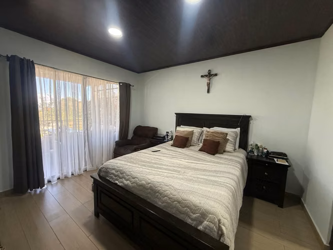VENTA DE CASA MODERNA DE LUJO EN VENTA – FRAIJANES, ALAJUELA