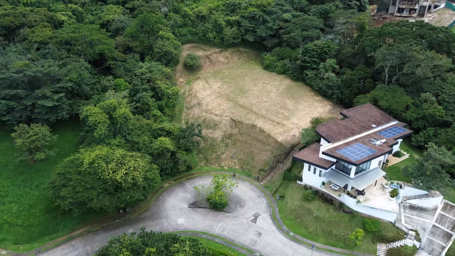 TERRENO EN VENTA . CONDOMINIO EXCLUSIVO. 1775, 23 m2. CIUDAD COLON - Imagen 2