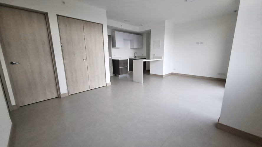 Apto de 1 hab con línea blanca en condominio Skyhouse - Imagen 2