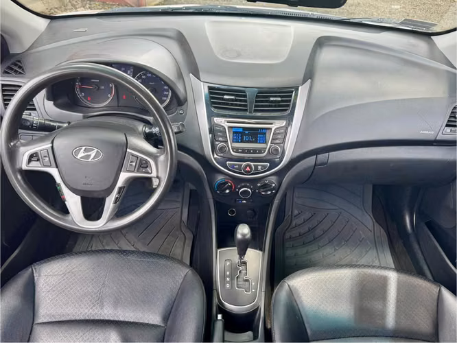 Hyundai Accent Tdi A/T 2014 - Imagen 5