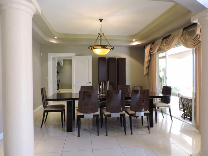 Casa en Alquiler en Heredia Ciudad Cariari - Amueblada y servicios incluidos - Imagen 4