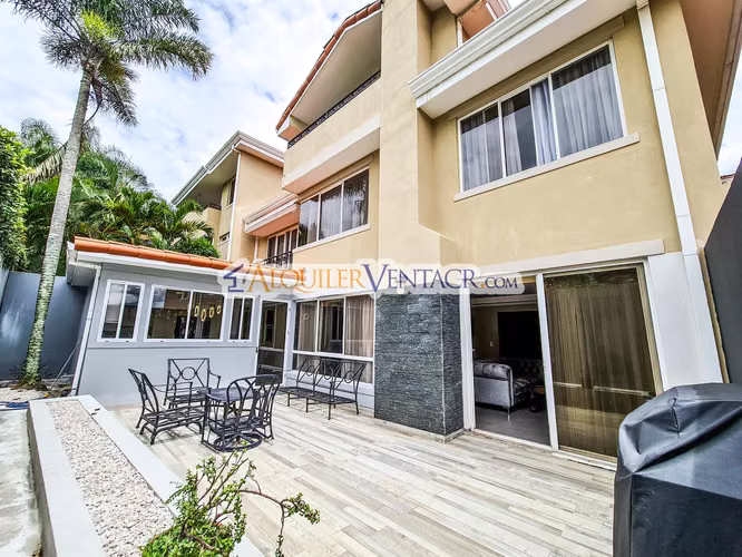 CONDO OF 414 M2 WITH 5 BEDRS WITH VIEW AND FIREPLACE IN JABONCILLOS