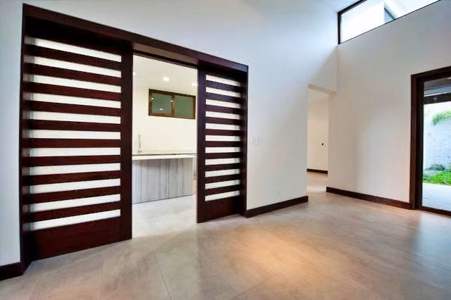 Venta casa contemporánea en La Hacienda, Santa Ana. (FAU) - Imagen 9