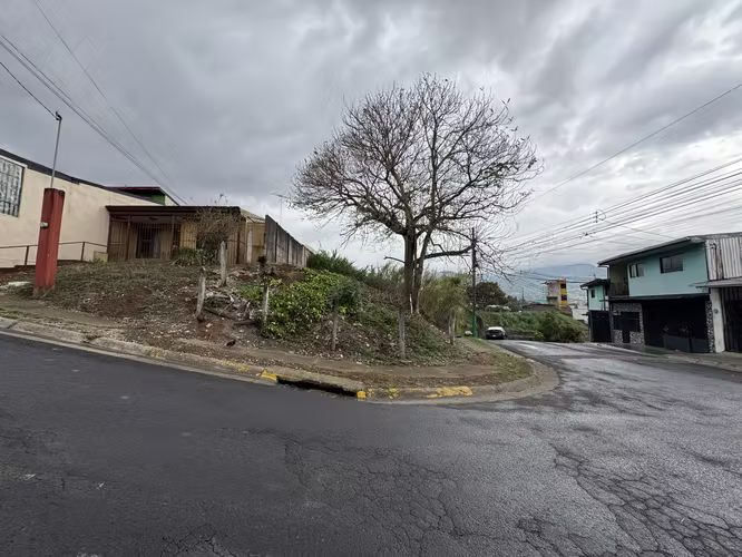 Venta Lote Esquinero en Desamparados | 155 m² | Doble Frente | Ideal Apartamentos - Imagen 9
