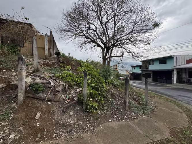 Venta Lote Esquinero en Desamparados | 155 m² | Doble Frente | Ideal Apartamentos - Imagen 4