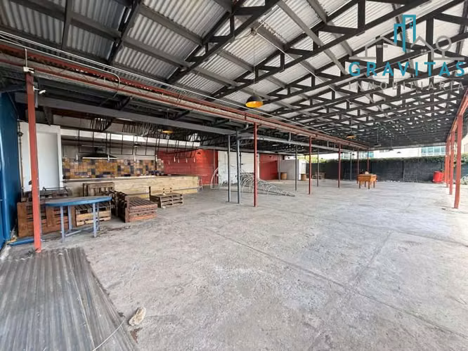 Alquiler de bodega para almacenaje, San Pedro 1200m2 ID 1984