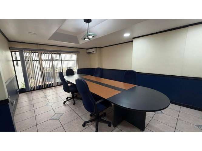 VENTA DE EDIFICIO COMERCIAL, BARRIO TOURNON, SAN JOSE 4207 (GC)