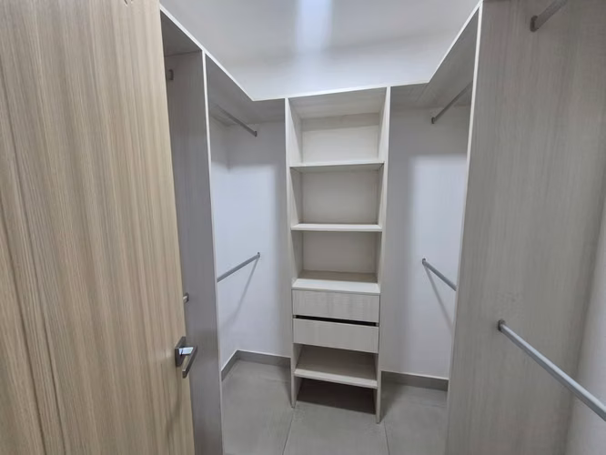 VENTA DE CASA, PARA INVERSIÓN, EN CONDOMINIO NAOS, 3 HABITACIONES - Imagen 10