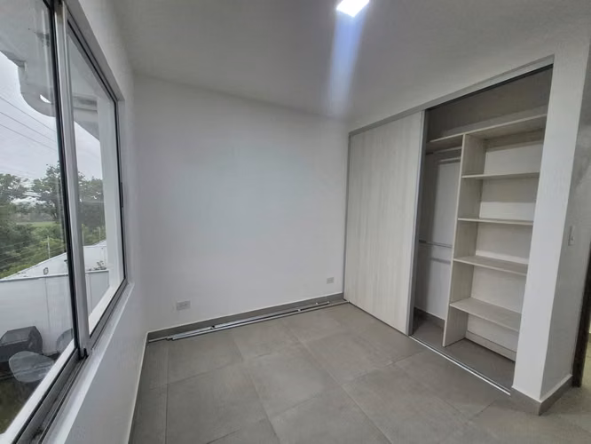 VENTA DE CASA, PARA INVERSIÓN, EN CONDOMINIO NAOS, 3 HABITACIONES - Imagen 13