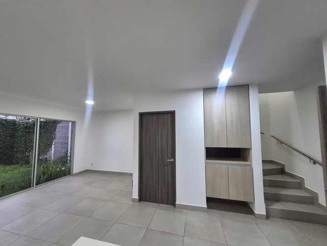 VENTA DE CASA, PARA INVERSIÓN, EN CONDOMINIO NAOS, 3 HABITACIONES - Imagen 6