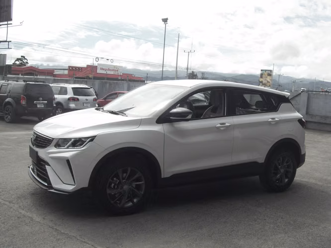 Geely Coolray Neo nuevo OKM 2025