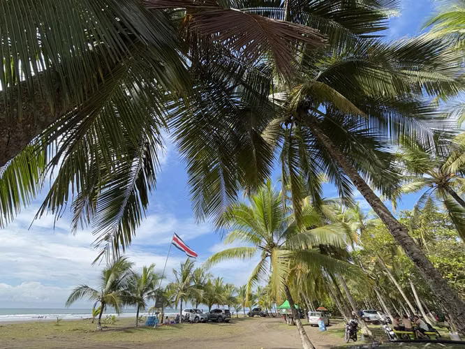 Lote con escritura cerca de Manuel Antonio – A 2 minutos de la playa, sin concesión - Imagen 4