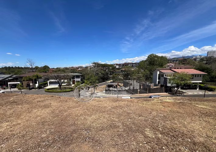 Multi-Family Lot for Sale - French Condo