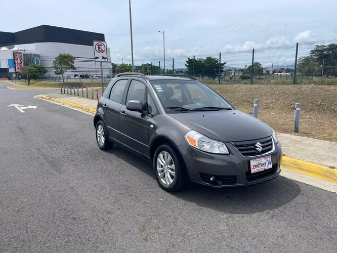 SUZUKI SX4 2014