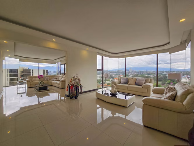 PENTHOUSE DE 3 HABIT. CON FULL VISTAS EN BELLO HORIZONTE ESCAZU