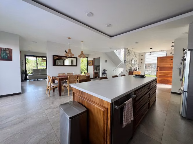 Venta Santa Barbara Heredia $450,000 - Imagen 5