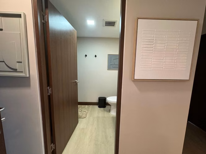 Venta Urgente de apartamento, Uruca cerca de Sabana. ¡ IDEAL INVERSIONISTA! NEGOCIABLE ! - Imagen 13