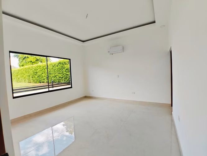 Casa moderna en venta en Condominio Parque del Encino, Liberia