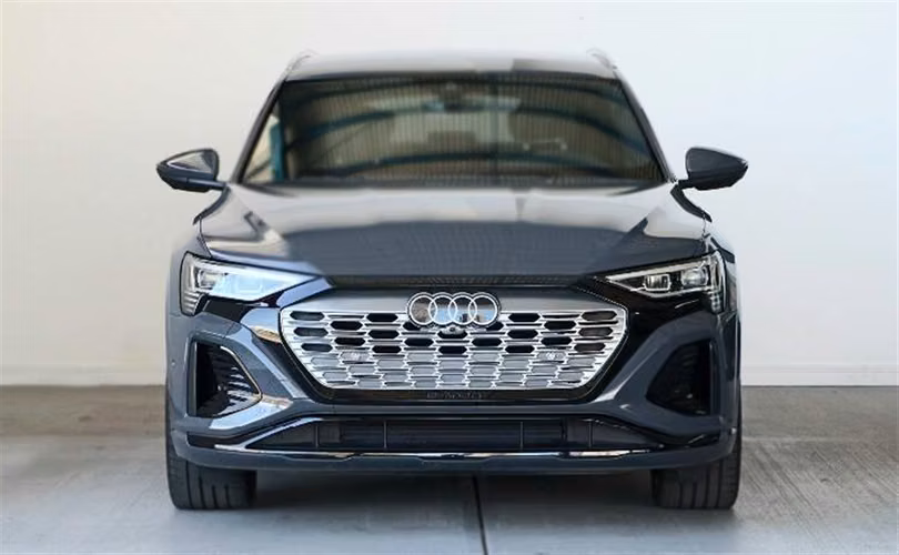 AUDI E-TRON 2024 AUTOMÁTICA ELÉCTRICO GRIS