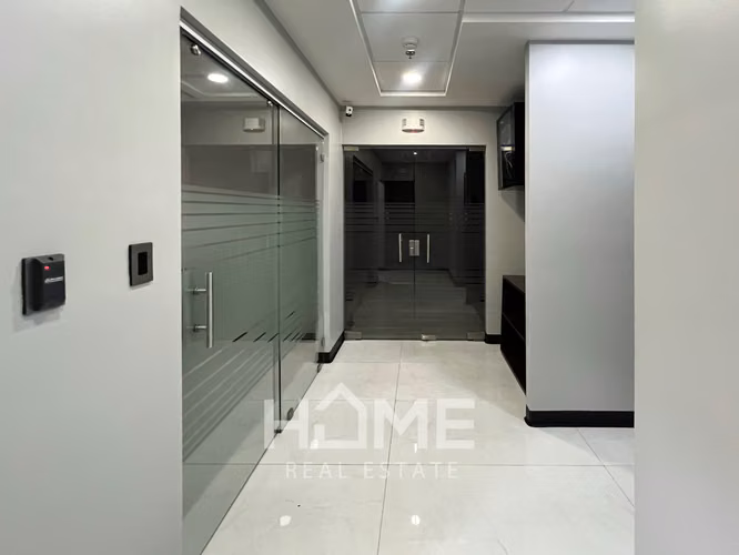 Oficinas en Alquiler en Edificio Momentum Pinares - Curridabat