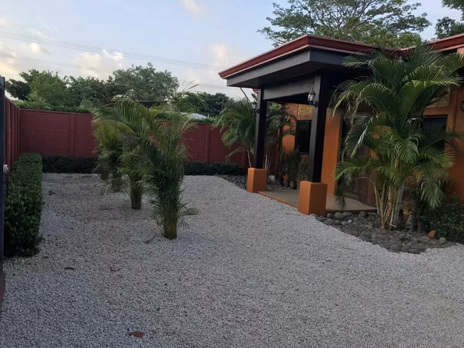 Nearly new house | 2 bed. | Dual water source | El Llano, near Conchal and Flamingo