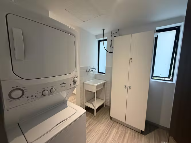Se vende hermoso apartamento con amplio jardín en Santa Ana - Imagen 17