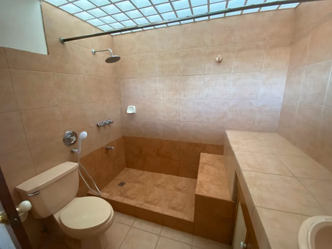 Se alquila hermoso y amplio  apartamento en Pinares, Curridabat - Imagen 15