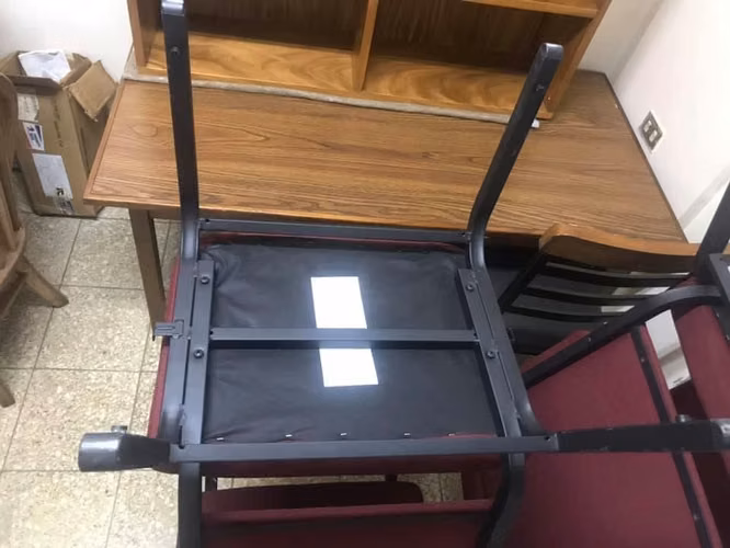 Sillas PARA oficina BASES Metálicas