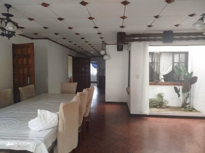 Venta casa de 1 planta en Pavas cerquita de McDonalds con patio y jardin - Imagen 2