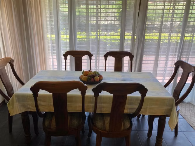 Impecable Apartamento Ejecutivo Equipado en Cariari – ¡Servicios VIP Incluidos!
