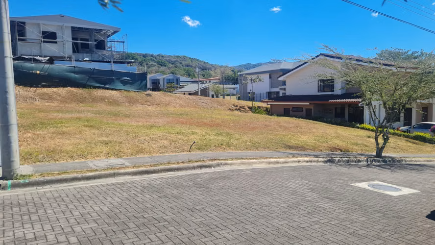 Lote en Venta en Condominio Valle Verde – La Guácima, Alajuela - Imagen 1